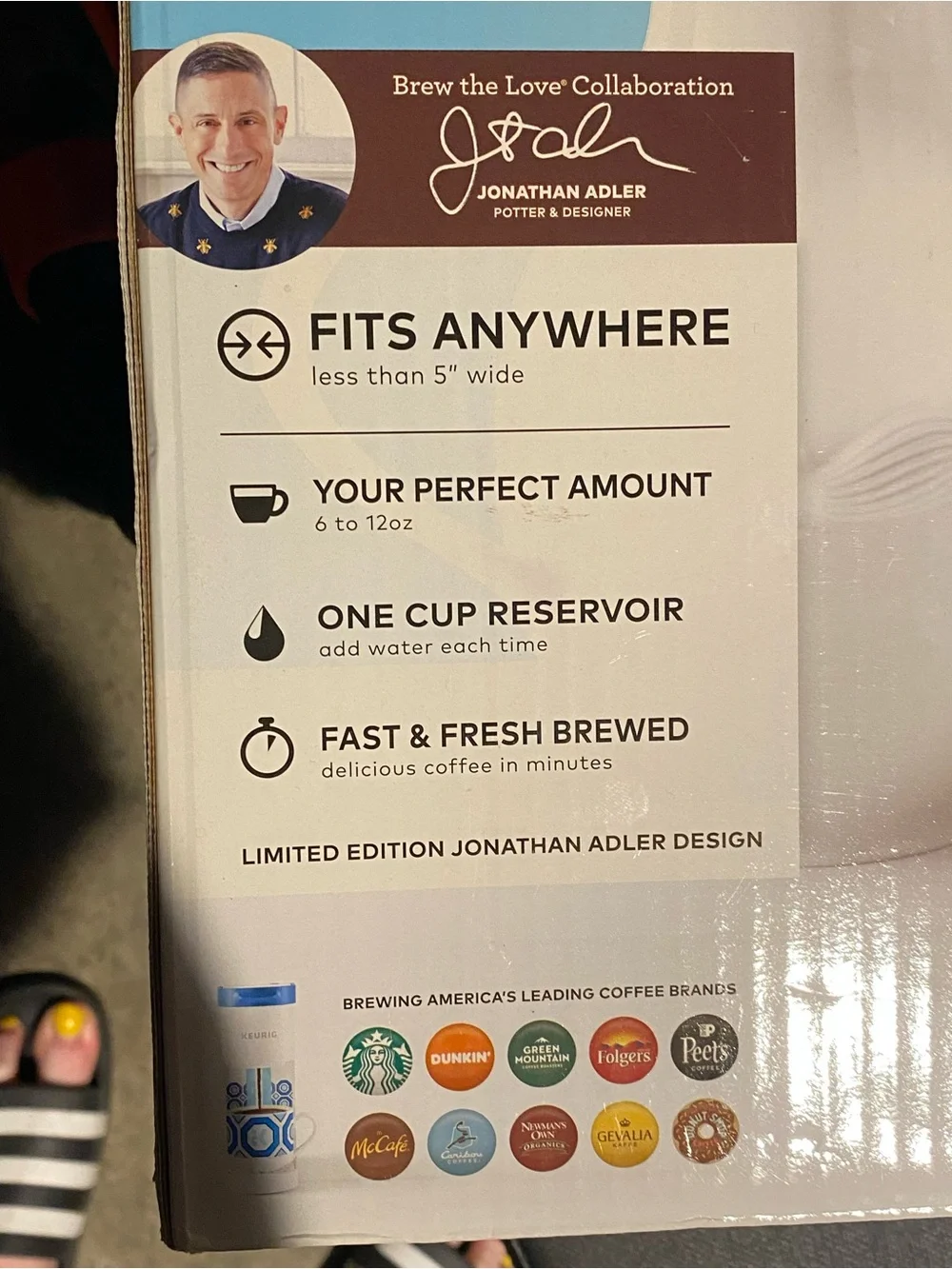 Keurig K-Mini Coffee Maker with Light Blue and White Geometric Accent